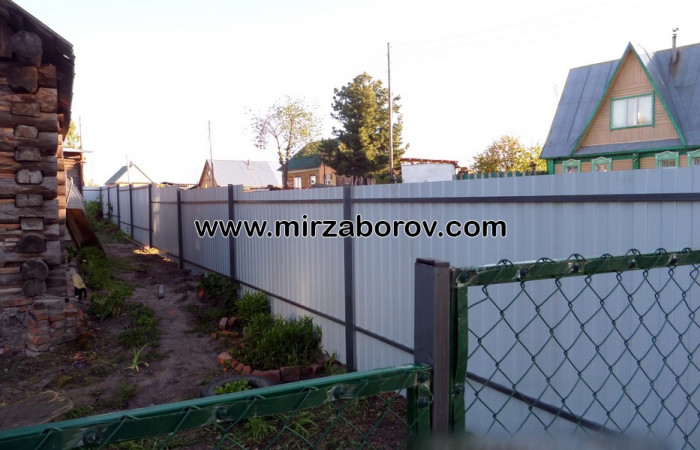 №7002 Забор из сетки рабицы в д. Моряковский затон